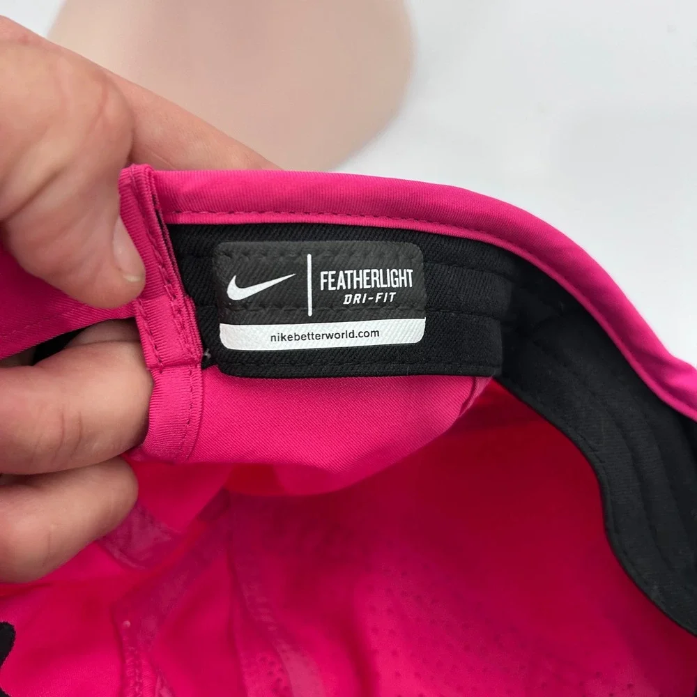 Nike Featherlight Dri-FIT Running Hat Pink Adjustable Tennis Cap Swoosh Logo